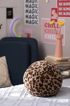 Adika Leopard Fuzzy Round Pillow