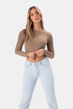 Adika OUTLET TOO MUCH Embroidered Ribbed Crop Top