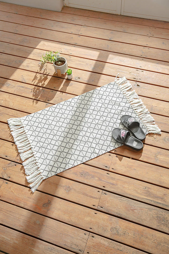 Deals ⭐ Adika Delano Rectangular Rug 🔔 1 Adika Delano Rectangular Rug