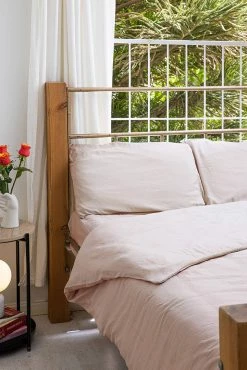 Adika Jarvis Bedding Set