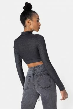 Adika OUTLET Wiz Front Zip Crop Top