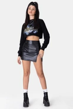 Adika FEROCIOUS Cropped Tee
