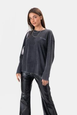 Adika Skeleton Oversized Washed Tee