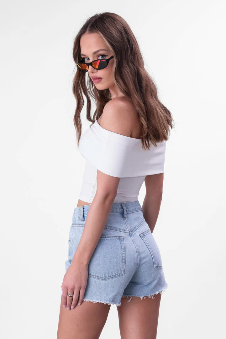 Top 10 โจ Adika Vivid Fringed Denim Shorts Clothing ๐ฅ 5 Adika Vivid Fringed Denim Shorts Clothing