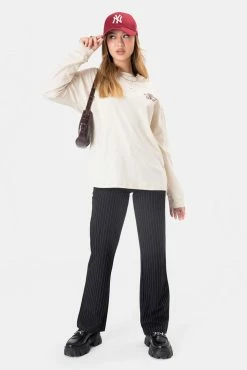 Adika Clothing ROSES Oversized Tee