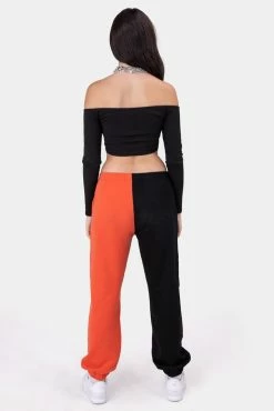 Promo 🌟 Adika Bader Ribbed Off-Shoulder Top 🔔 8 Adika Bader Ribbed Off-Shoulder Top