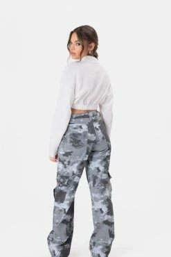 Adika Glyde Front Zip Cropped Top OUTLET