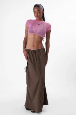 Adika Lavigne Cropped Mesh Tee