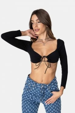 Adika Sweetheart Tie Front Crop Top
