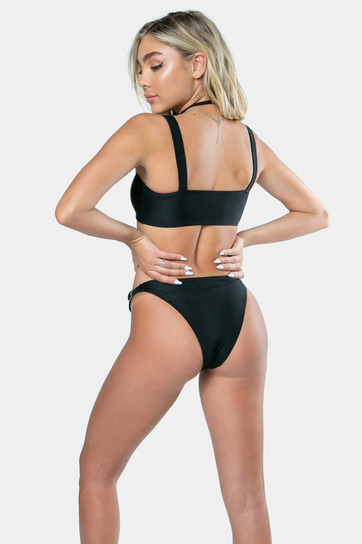 Flash Sale ๐ Adika OUTLET Buckles ๐ Bikini Bottom ๐งจ 3 Adika OUTLET Buckles Bikini Bottom