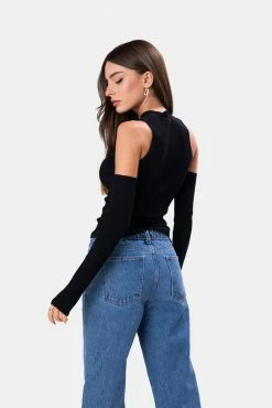 Adika Switch Cold-Shoulder Knitted Top OUTLET