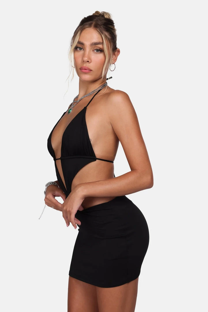 Hot Sale โจ Adika Go Viral Cut-Out ๐ Dress New ๐คฉ 3 Adika Go Viral Cut-Out Dress New