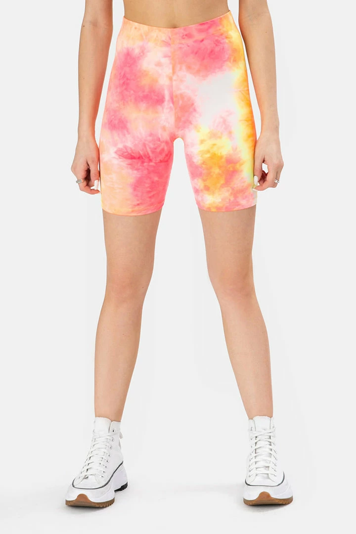 New 🌟 Adika OUTLET Lynn Tie-Dye Biker Shorts ⭐ 2 Adika OUTLET Lynn Tie-Dye Biker Shorts