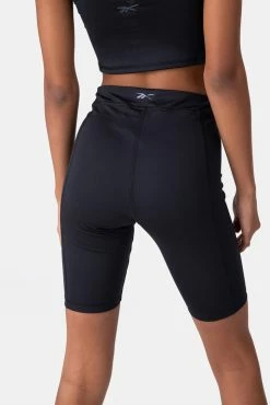 Adika REEBOK // Two-Tone Studio Biker Shorts