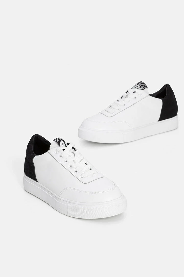 Flash Sale 😍 Adika ADK Color-Block 👟 Sneakers OUTLET 🌟 3 Adika ADK Color-Block Sneakers OUTLET