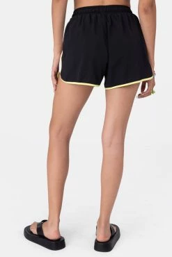 New ⭐ Adika Ellesse // Santarine Nylon Shorts 💯 7 Adika Ellesse // Santarine Nylon Shorts