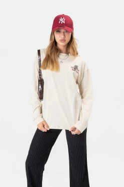 Adika Clothing ROSES Oversized Tee