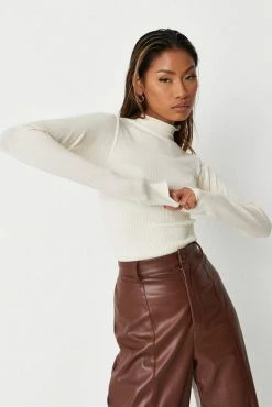 Adika MISSGUIDED // Mock Neck Rib-Detail Knitted Top