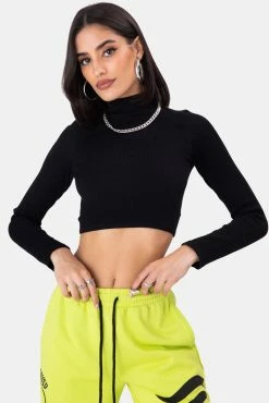 Adika Mancina Ribbed Crop Top | SEAMLESS