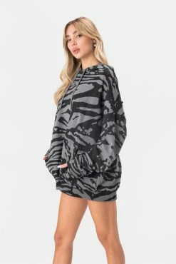 Adika Pardi Oversized Hoodie Tops