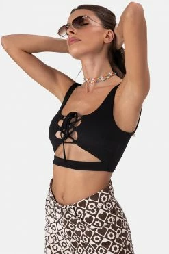 Wholesale 🥰 Adika Jackson Tie-Front Crop Top 😍 8 Adika Jackson Tie-Front Crop Top