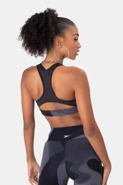 Adika REEBOK // Lux Sports Jacquard Racerback Bra
