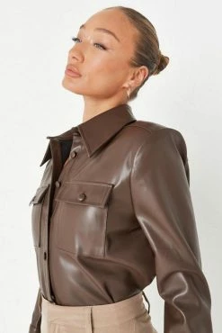 Adika MISSGUIDED // Faux Leather Cropped Button Shirt