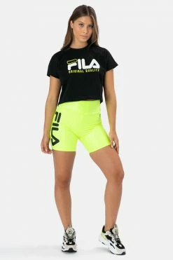 Flash Sale 🥰 Adika FILA // Logo Print Cropped Tee Brands 🔥 6 Adika FILA // Logo Print Cropped Tee Brands