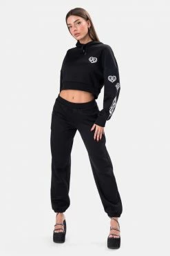Adika Noko Cropped Hoodie