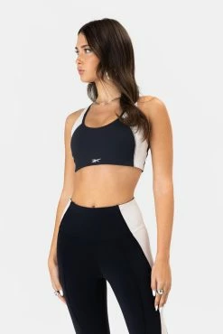 Adika REEBOK // Lux Racerback Padded Sports Bra