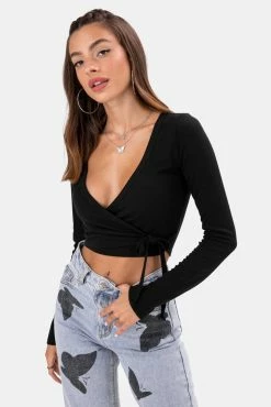 Adika OUTLET Orchid Ribbed Wrap Top