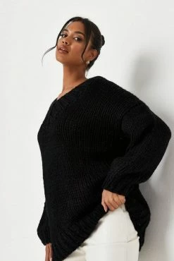 New ๐งจ Adika MISSGUIDED // Oversized V-Neck Knit Sweater ๐คฉ 6 Adika MISSGUIDED // Oversized V-Neck Knit Sweater