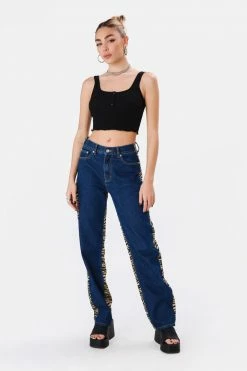 Adika Dinghy Button-Detail Crop Top Clothing