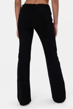 Adika JOYFUL Low-Rise Graphic Jeans | FLARE