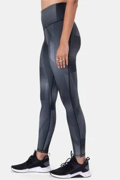 Adika Brands REEBOK // Lux Bold Vector Print Leggings