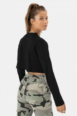 Adika Fairline Crop Top OUTLET