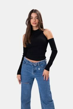 Adika Switch Cold-Shoulder Knitted Top OUTLET