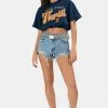 Adika Thrill Crop T-shirt