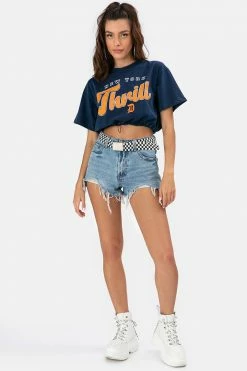 Adika Thrill Crop T-shirt