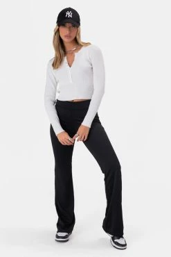 Adika Clothing Barley Buttoned Knitted Top