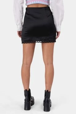 Adika OUTLET Raven Satin Finish Mini Skirt