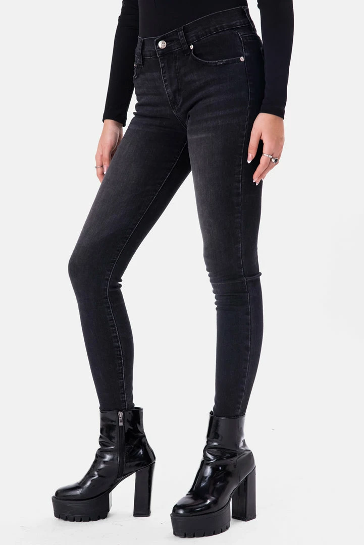 Promo 🎉 Adika Gillard Washed 👖 Jeans | SKINNY 💯 3 Adika Gillard Washed Jeans | SKINNY