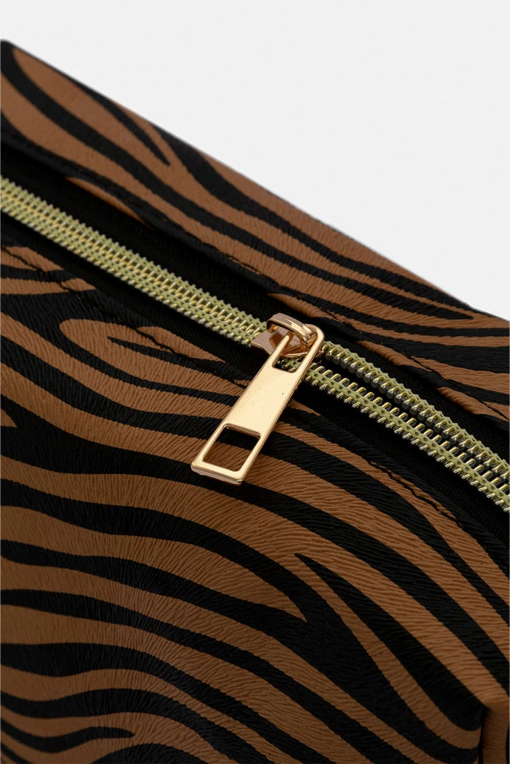 Buy ๐ Adika Wilderness Faux Leather Case Home โญ 3 Adika Wilderness Faux Leather Case Home