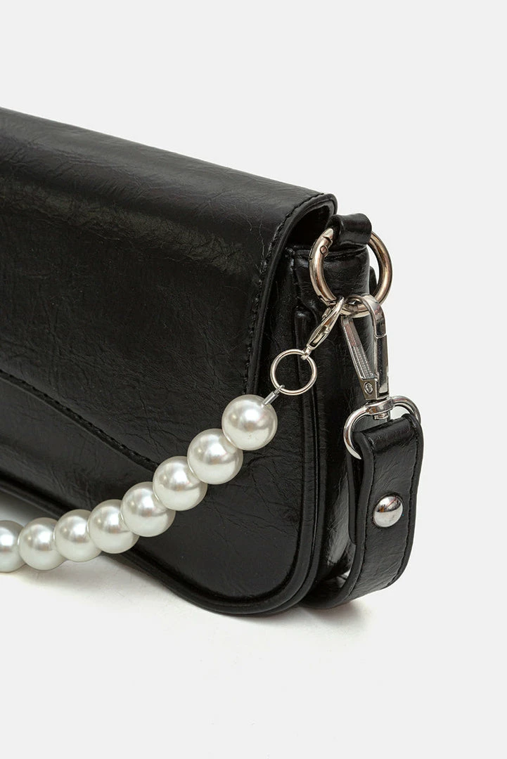 Wholesale 🧨 Adika Robertson Pearl Chain Shoulder Bag New 🤩 3 Adika Robertson Pearl Chain Shoulder Bag New