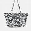Adika Jungle-Life Large Tote Bag Accessories