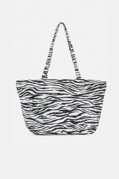 Adika Jungle-Life Large Tote Bag Accessories
