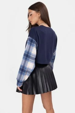 Adika OUTLET XO Color-Block Cropped Top