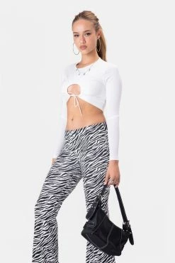 New ✔️ Adika Maxine Tie-Front Crop Top OUTLET 👏 8 Adika Maxine Tie-Front Crop Top OUTLET