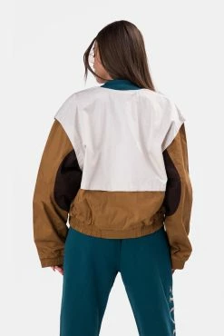 Best reviews of ⌛ Adika 🧥 Coats & Jackets REEBOK // Classics Archive Color-Block Jacket ⭐ 7 Adika Coats & Jackets REEBOK // Classics Archive Color-Block Jacket