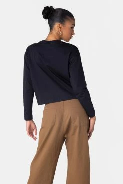 Adika Tops Champion // Relaxed Long Sleeves Tee